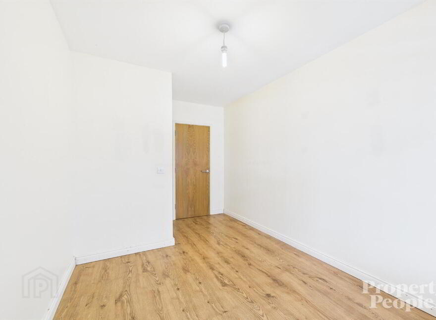 10b Glandore Avenue, Belfast, BT15 3FB