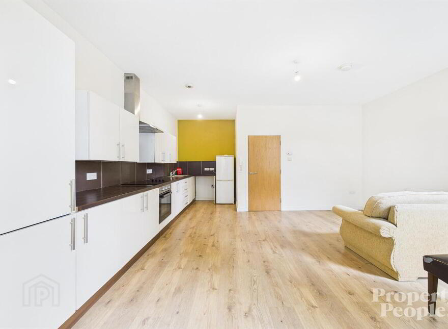 10b Glandore Avenue, Belfast, BT15 3FB