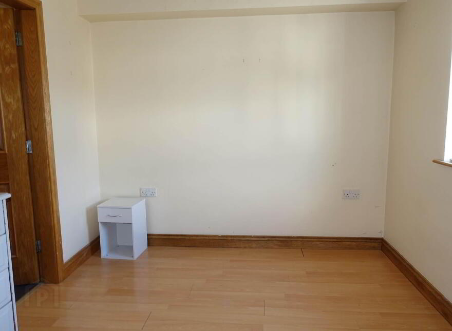 Tullyreagh Road, Enniskillen, BT94 3GJ