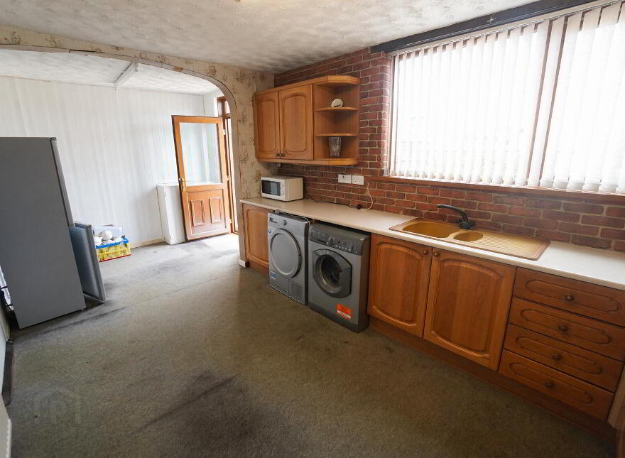 9 Burleigh Walk, Carrickfergus, BT38 8HP