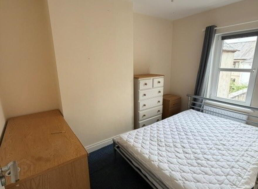 116 Dunluce Avenue, Belfast, BT9 7AZ