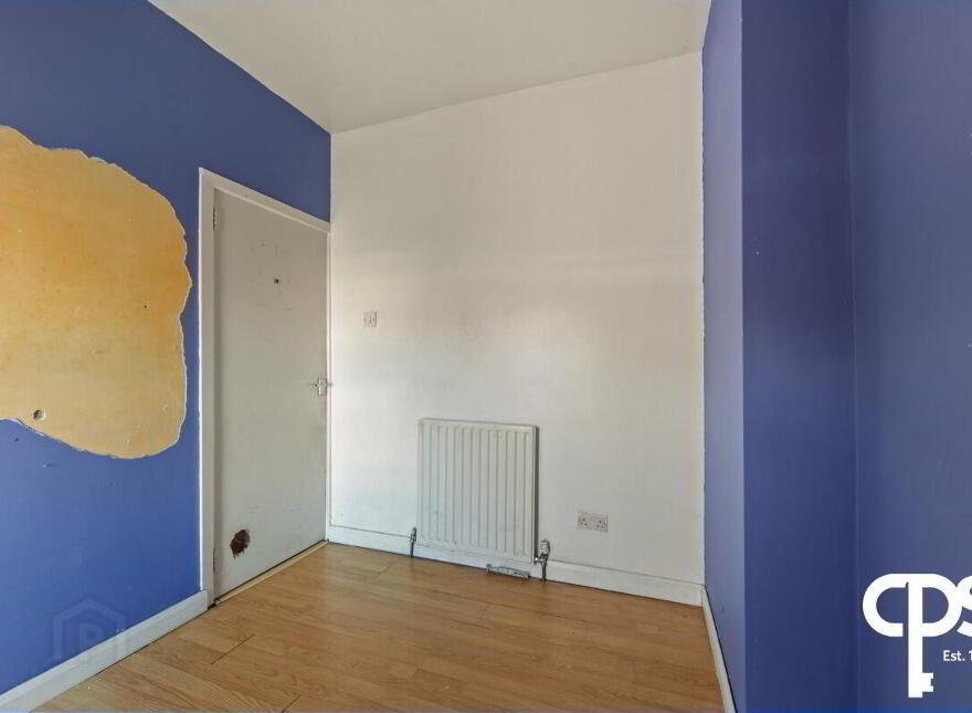 7 Institution Place, Belfast, BT12 4AE