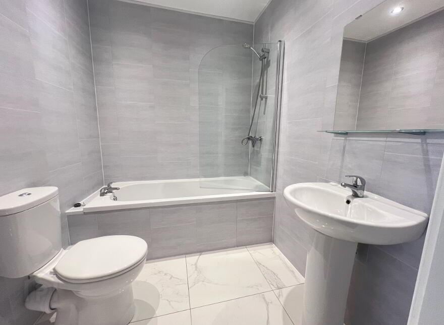 32 Bridge Street, Lisburn, BT28 1XY