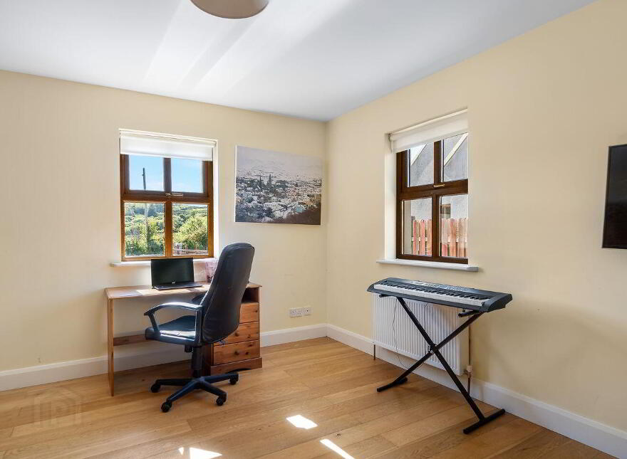 Westport Road, Clifden, H71V242