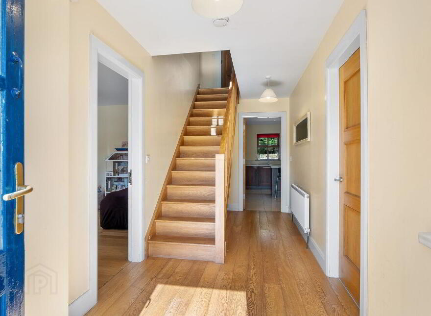 Westport Road, Clifden, H71V242