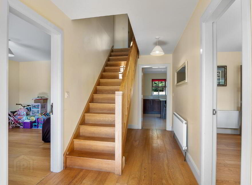 Westport Road, Clifden, H71V242