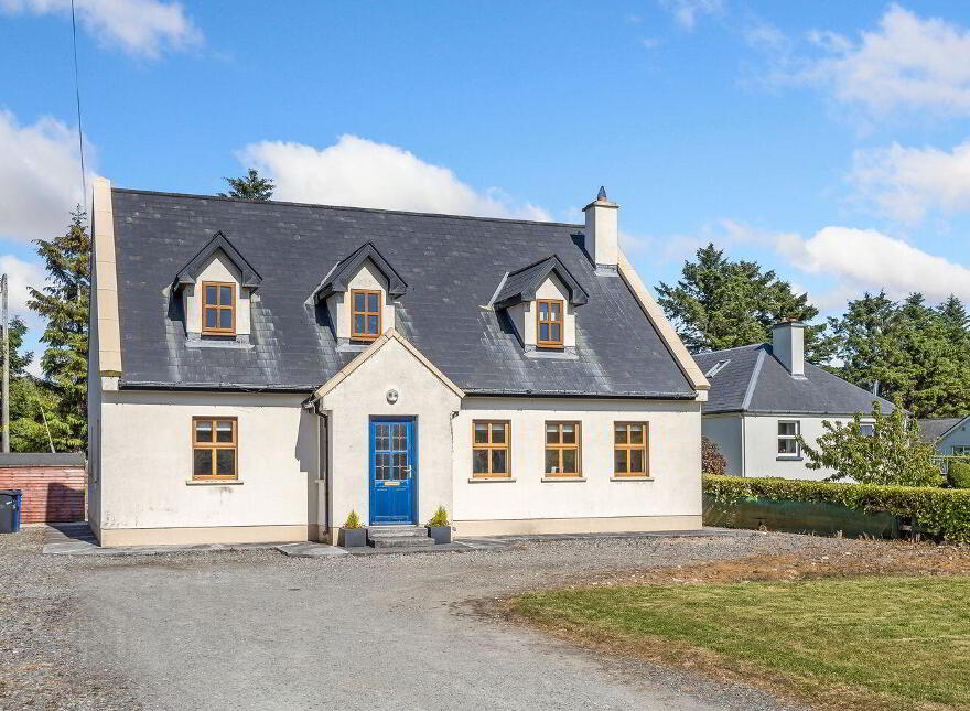 Westport Road, Clifden, H71V242