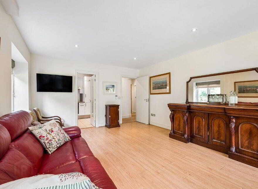Apartment 3 Kelston Hall, Foxrock, Foxrock, D18F594