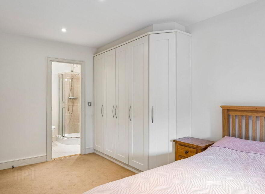 Apartment 3 Kelston Hall, Foxrock, Foxrock, D18F594