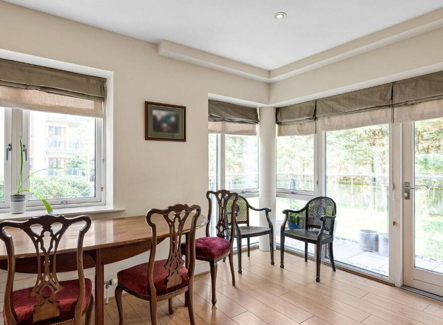 Apartment 3 Kelston Hall, Foxrock, Foxrock, D18F594