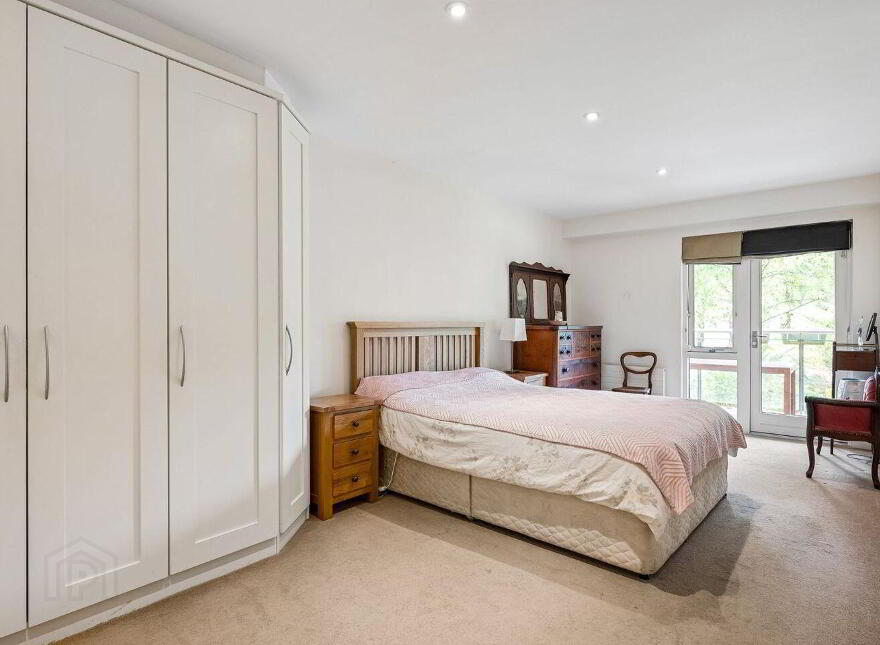 Apartment 3 Kelston Hall, Foxrock, Foxrock, D18F594