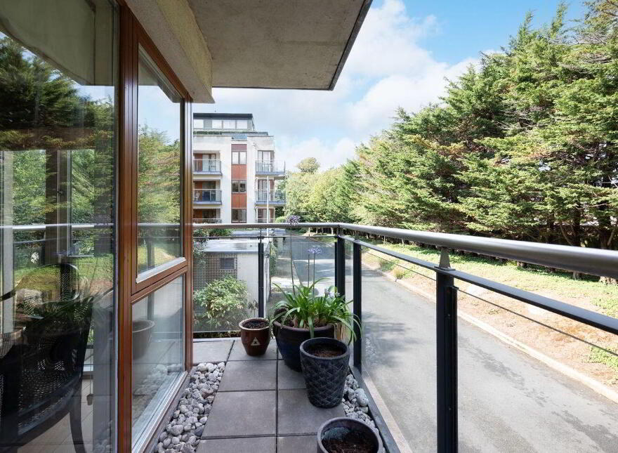 Apartment 3 Kelston Hall, Foxrock, Foxrock, D18F594