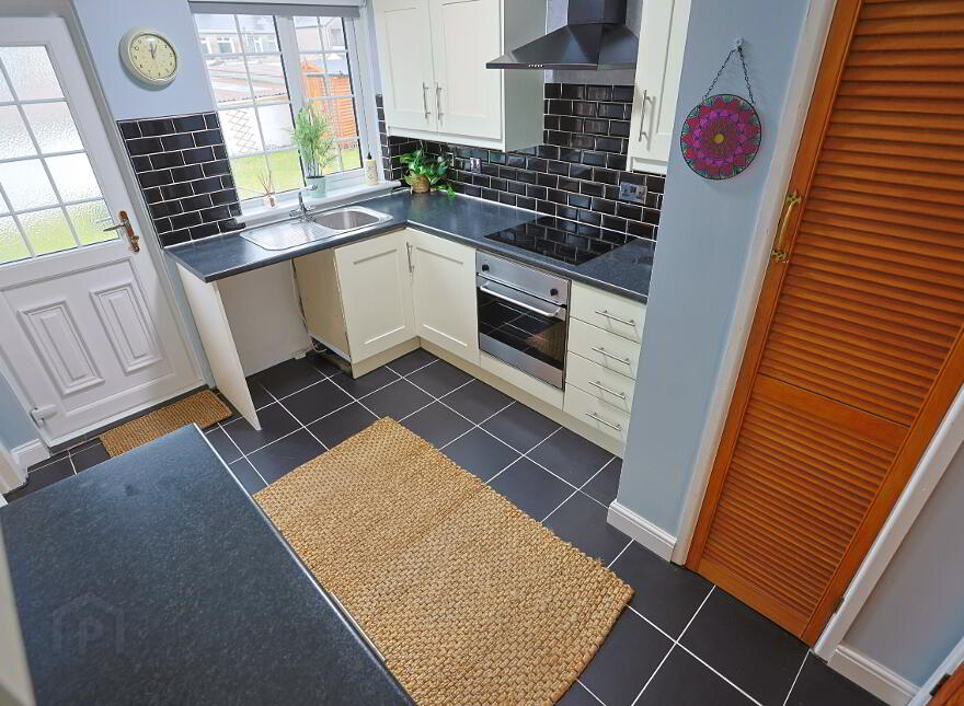 10 Orchard Crescent, Portadown, Craigavon, BT62 3QQ