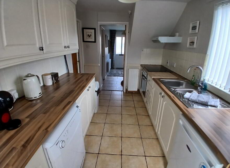 Mourne View Avenue, Newcastle, BT33 0QN
