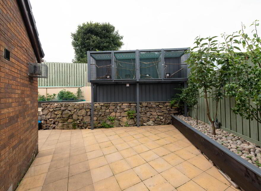 6 Rowan Court, Carnmoney, Newtownabbey, BT36 6YJ