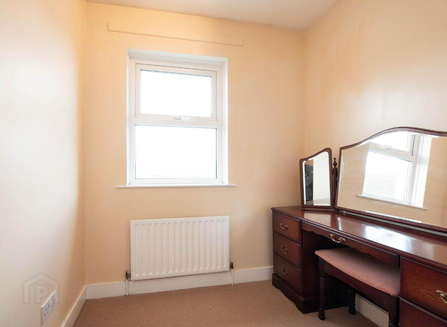 6 Rowan Court, Carnmoney, Newtownabbey, BT36 6YJ