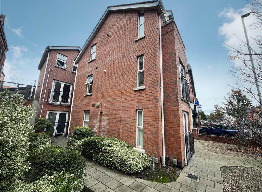 Apartment 4 188-190 Albertbridge Road, Belfast, BT5 4GU