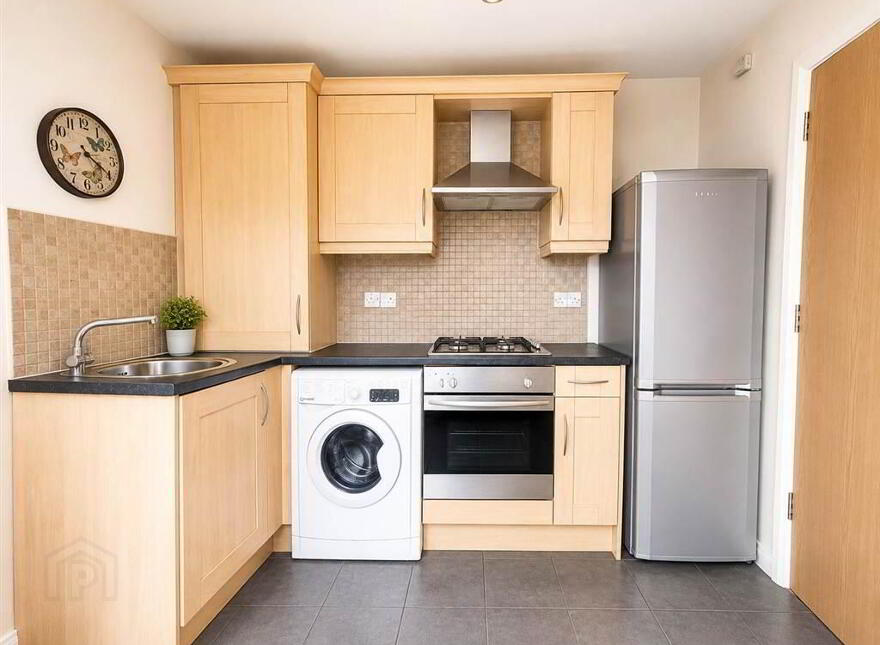 Apartment 4 188-190 Albertbridge Road, Belfast, BT5 4GU