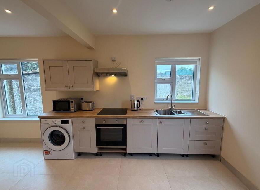 Greenfields, Rossbrien, Ballinacurra, V94CYV1 photo