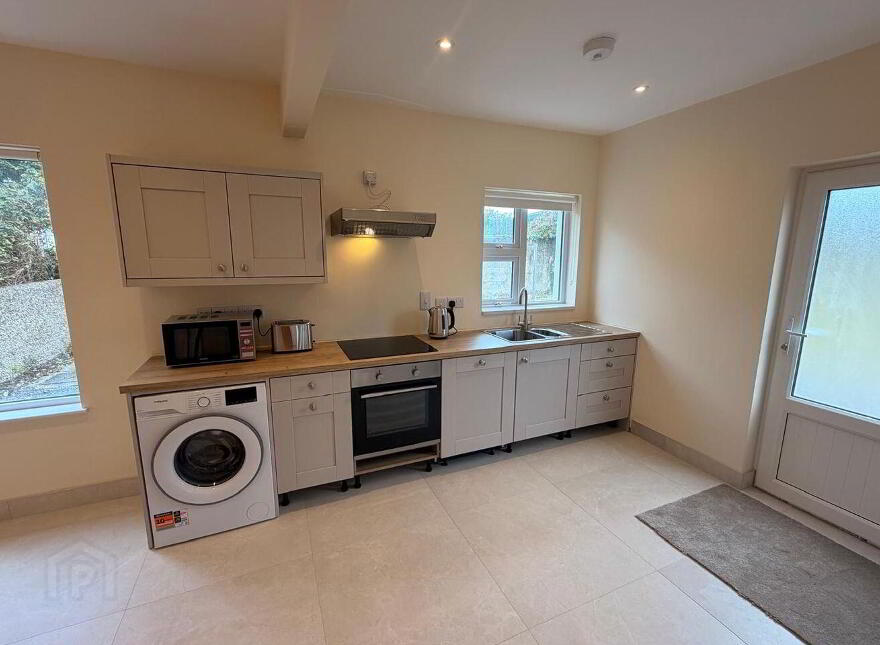 Greenfields, Rossbrien, Ballinacurra, V94CYV1