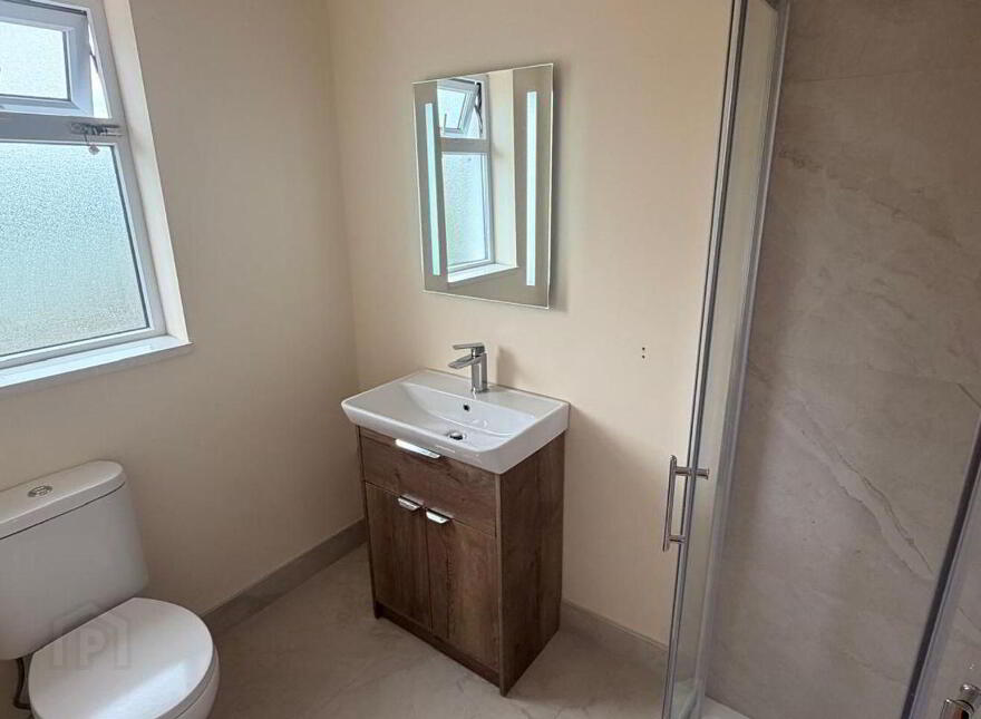 Greenfields, Rossbrien, Ballinacurra, V94CYV1