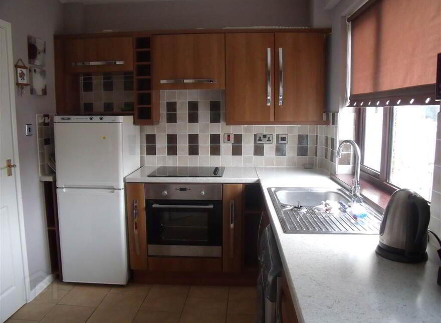 26B Inishowen Drive, Belfast, BT10 0EU