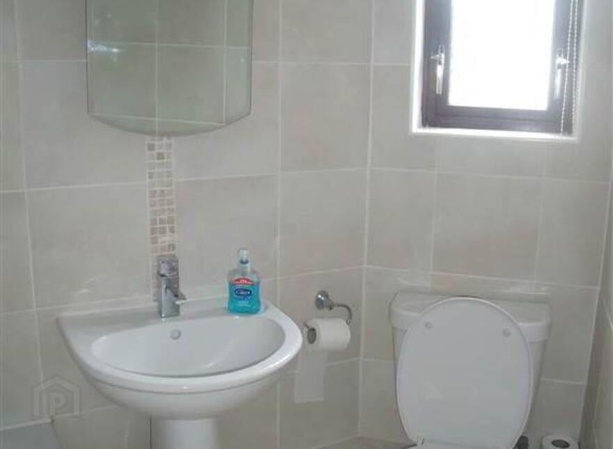 26B Inishowen Drive, Belfast, BT10 0EU