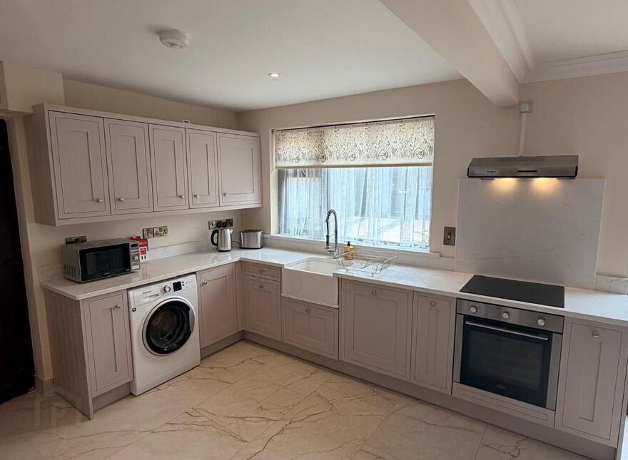 Ballinacurra Gardens, Ballinacurra, V94VHT9