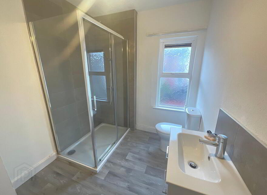 32 Enfield Drive, Belfast, BT13 3DT