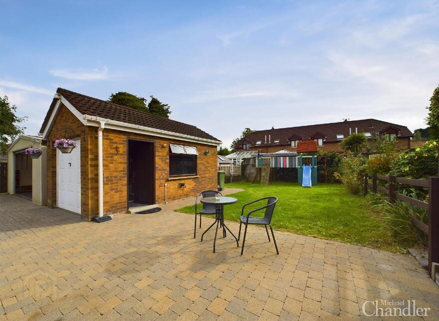 30 Hermitage, Hillsborough, BT26 6RJ