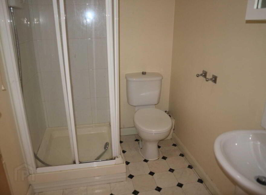 Apt 6 20, Lewis Mews, Lewis Square, Belfast, BT4 1FY