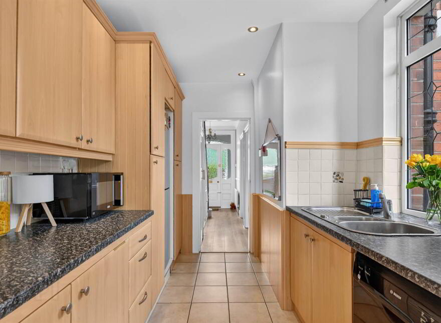 62 Ladas Drive, Belfast, BT6 9FT
