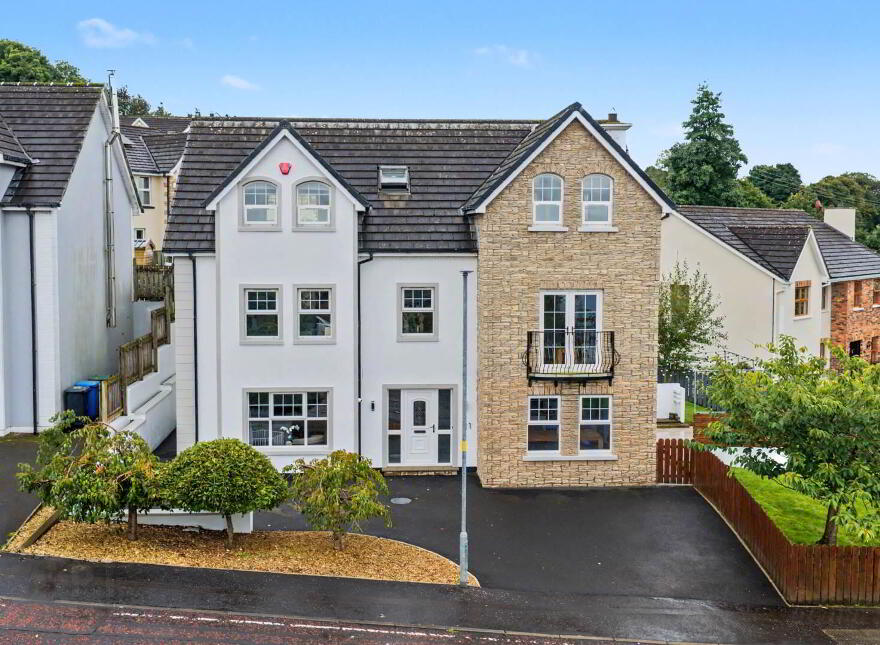 21 Oldbridge, Derry, BT47 2TJ
