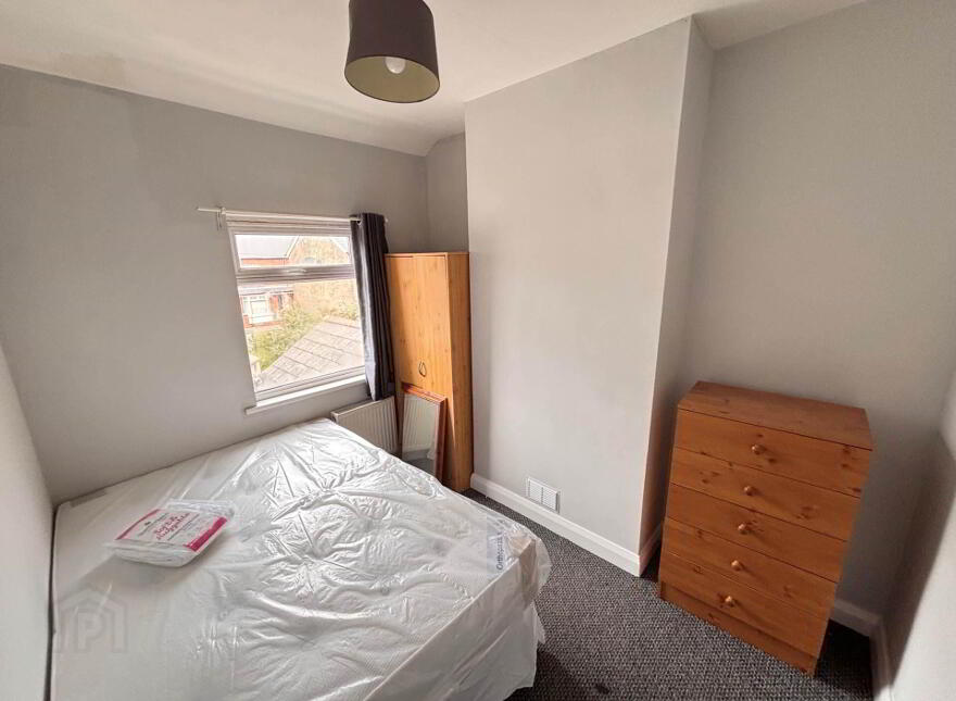 23 Kitchener Street, Belfast, BT12 6LE