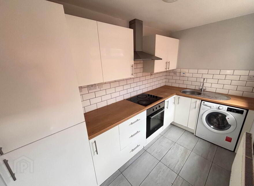 23 Kitchener Street, Belfast, BT12 6LE