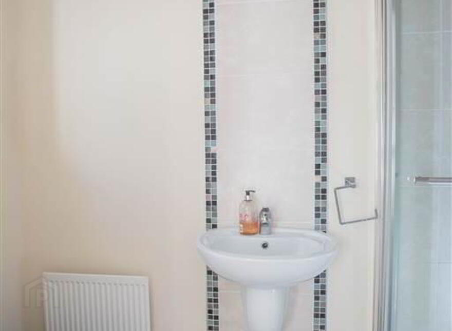 4 Goldstone Hall, Belfast, BT4 1JE