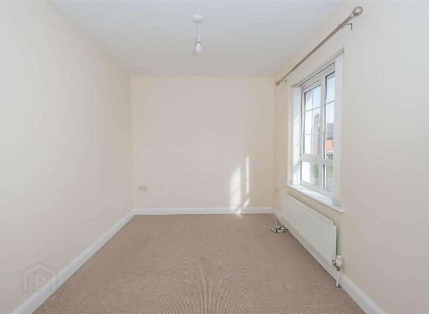 4 Goldstone Hall, Belfast, BT4 1JE