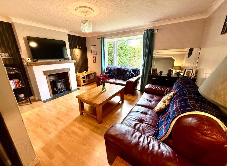 172 Eleaghmore Park, Derry, BT48 8DZ