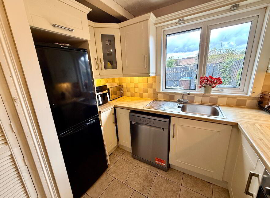 172 Eleaghmore Park, Derry, BT48 8DZ