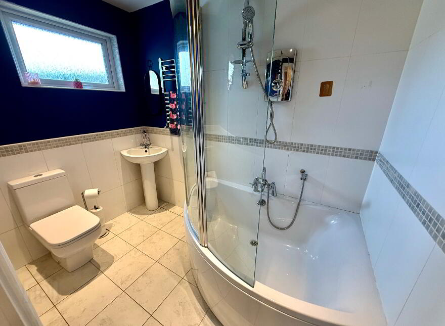 172 Eleaghmore Park, Derry, BT48 8DZ
