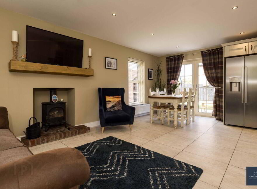 85 Ballynadrone Meadows, Magheralin, BT67 0FY