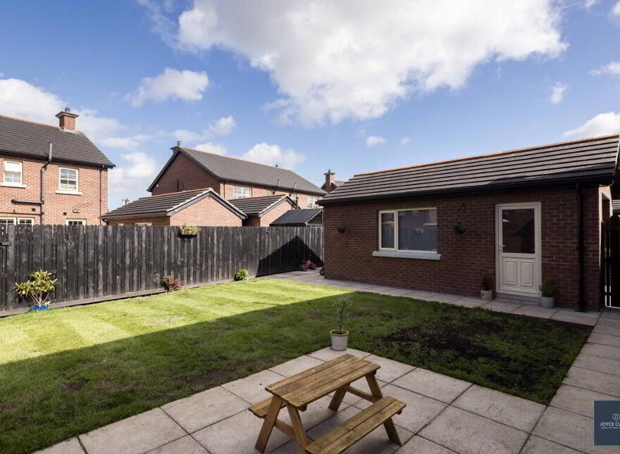 85 Ballynadrone Meadows, Magheralin, BT67 0FY
