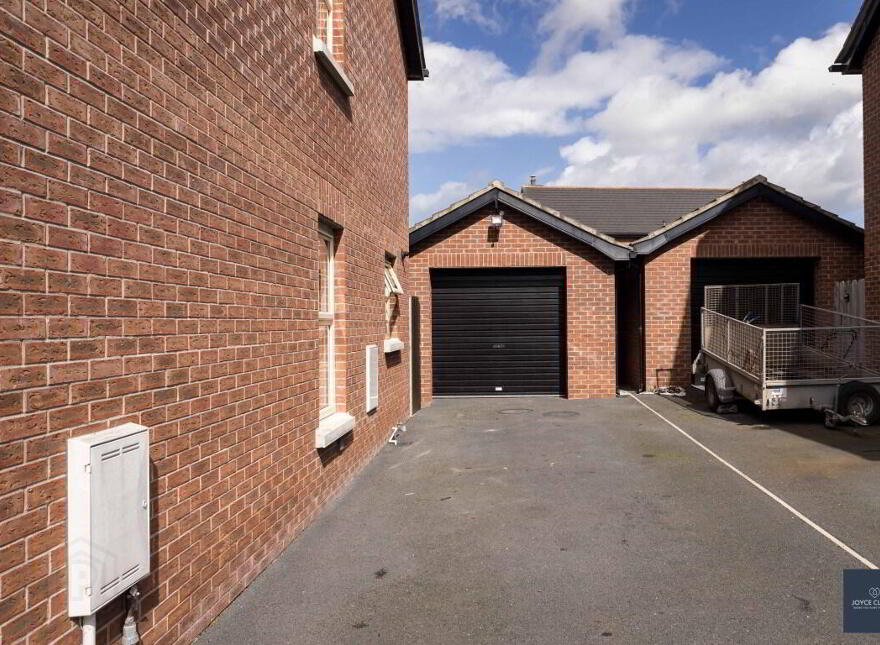 85 Ballynadrone Meadows, Magheralin, BT67 0FY