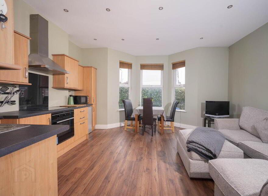 46 Old Cavehill Road, Belfast, BT15 5GT