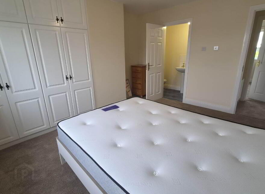 132 Foxhills, Letterkenny, F92RX6K