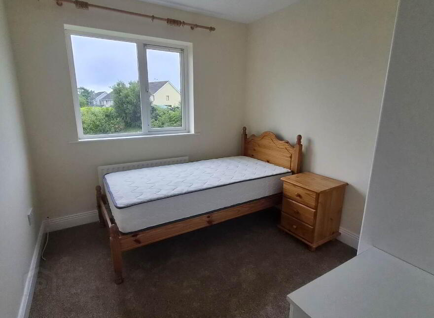 132 Foxhills, Letterkenny, F92RX6K