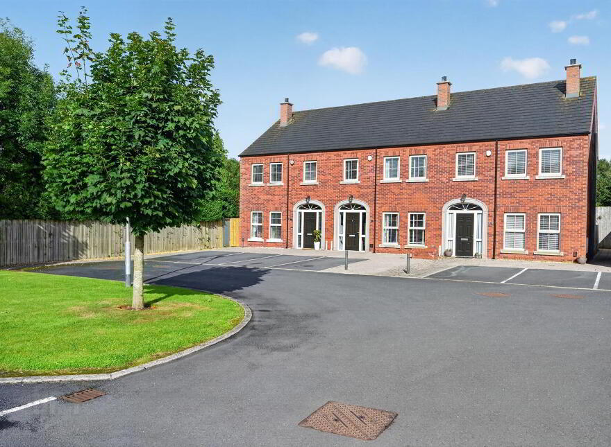13 Balmoral Park Gardens, Belfast, BT10 0AF