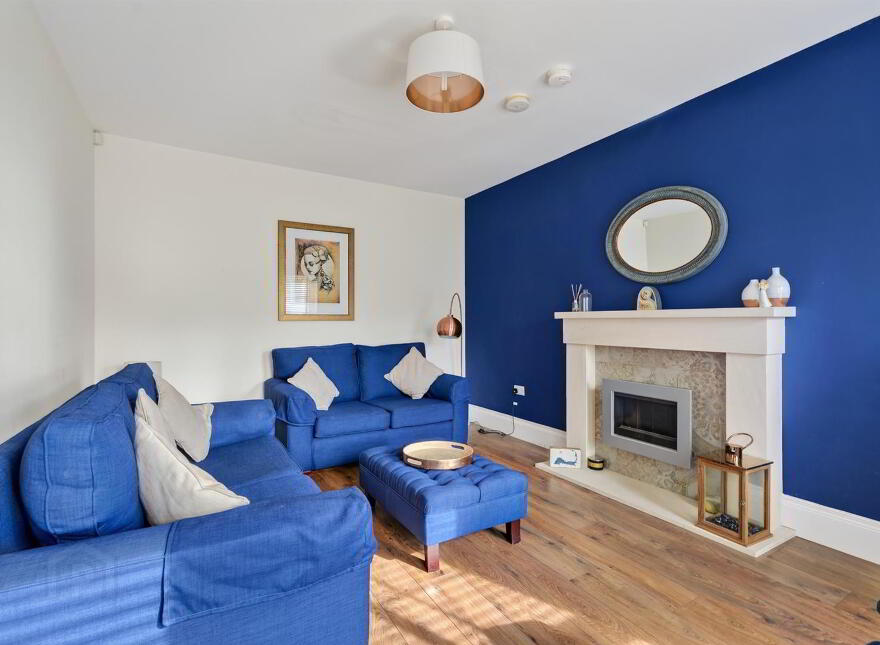 13 Balmoral Park Gardens, Belfast, BT10 0AF