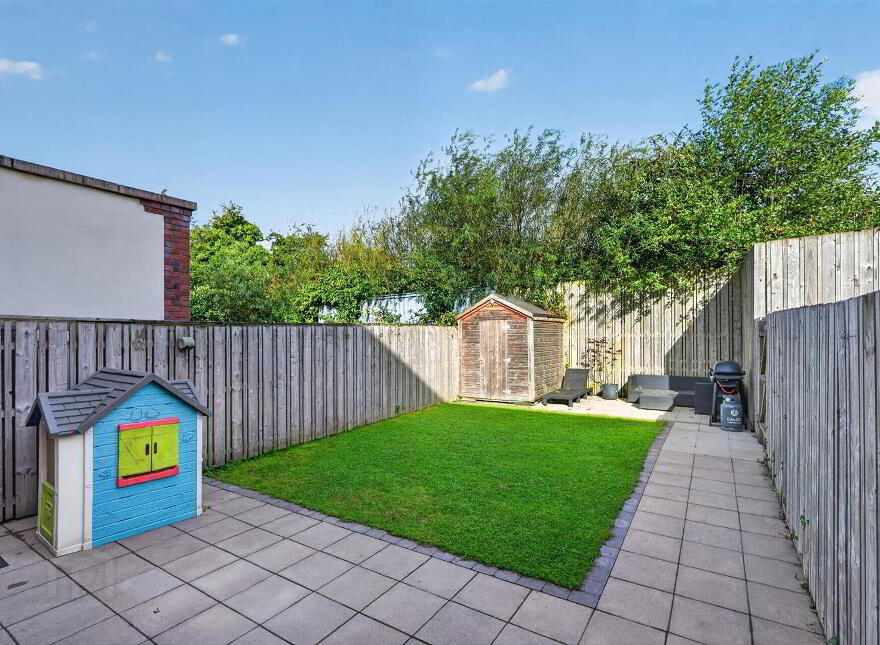 13 Balmoral Park Gardens, Belfast, BT10 0AF