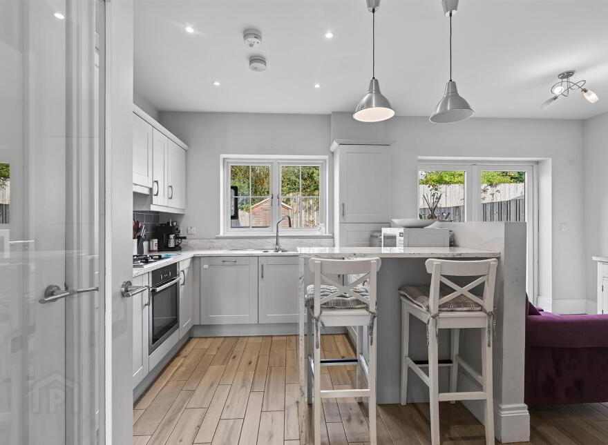 13 Balmoral Park Gardens, Belfast, BT10 0AF
